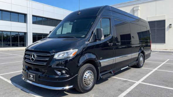 10 passenger sprinter van corona
