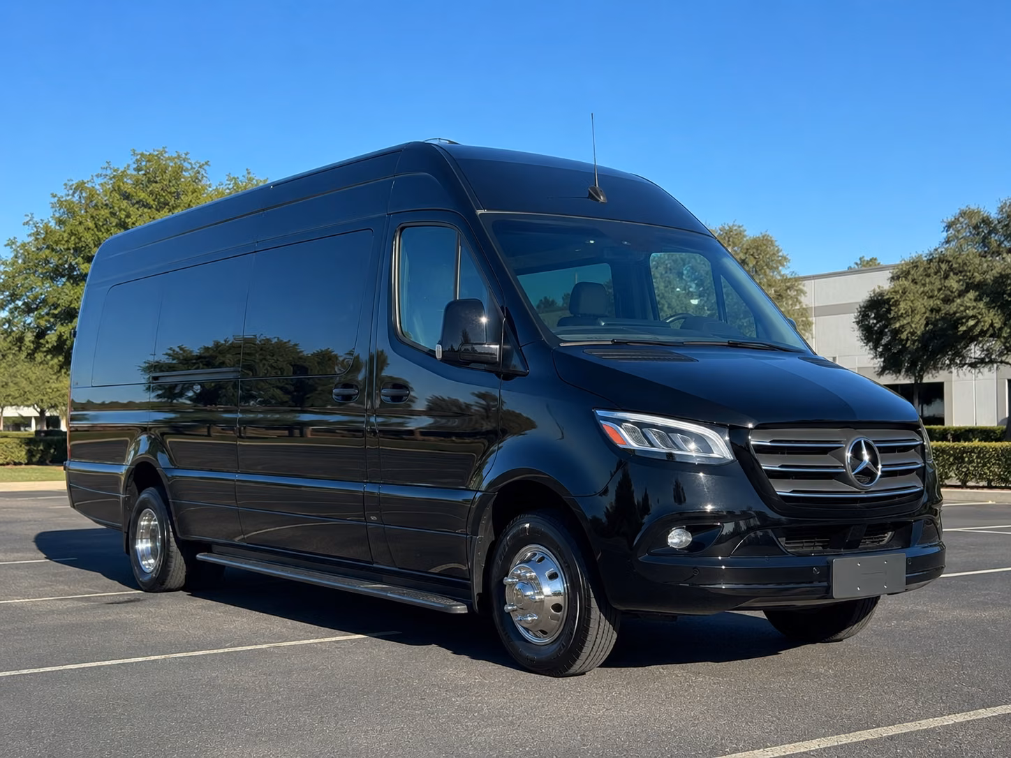 corona employee shuttle van service