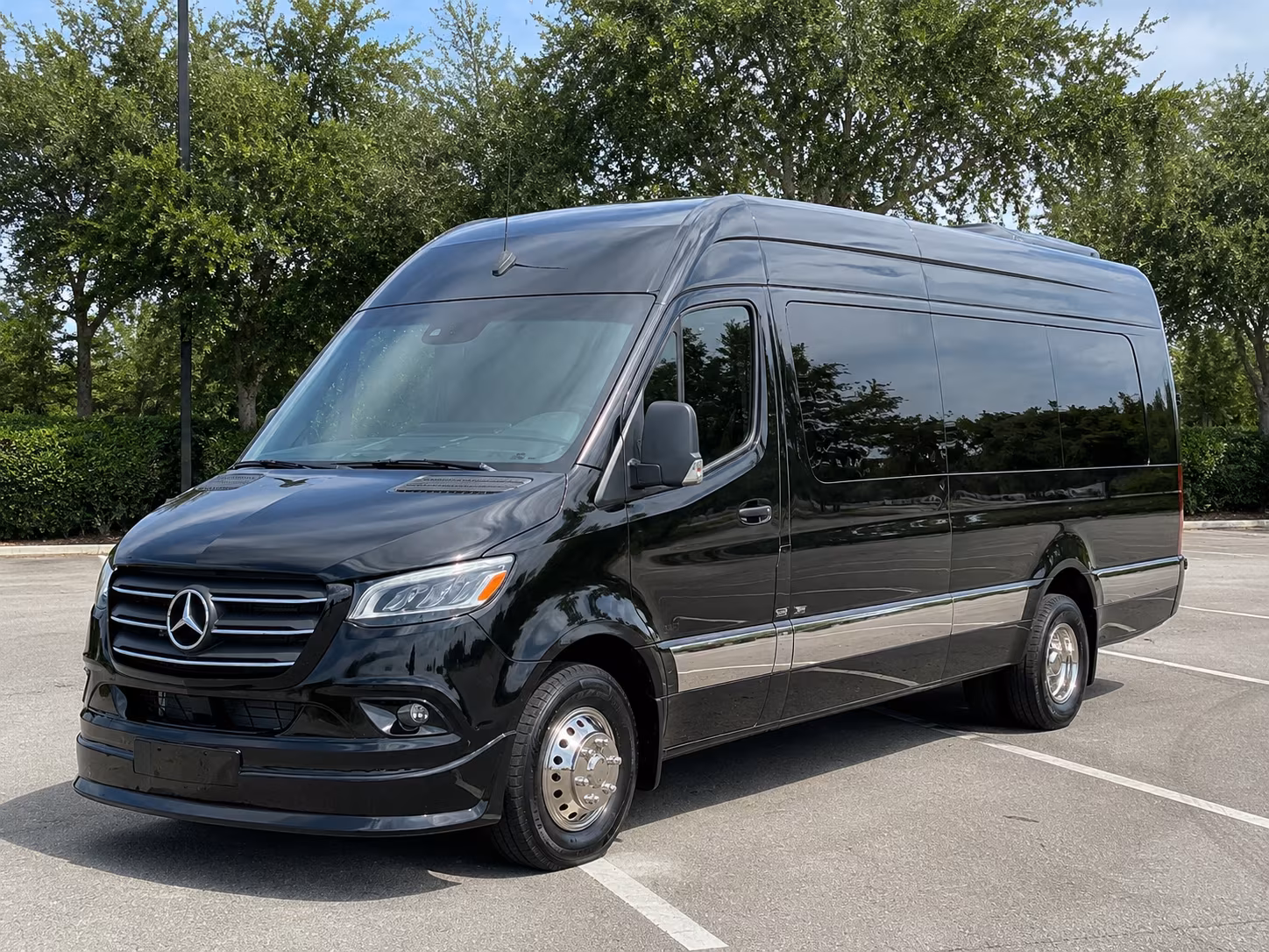 find the perfect transportation for your next corporate event 5